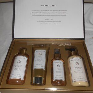 NEW Charlie Tate London Gardenia & Oud Bathing Collection designed in England 🎁